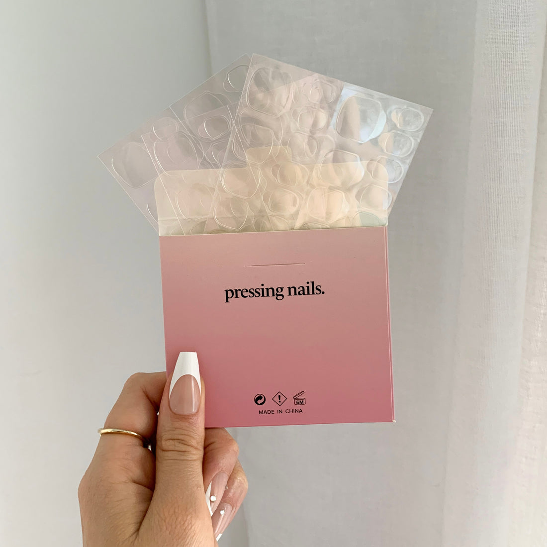 Pressing Nails Short-Wear Tabs