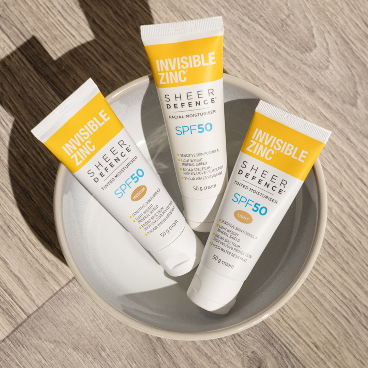 Invisible Zinc Sheer Defence Facial Moisturiser SPF 50 50 g