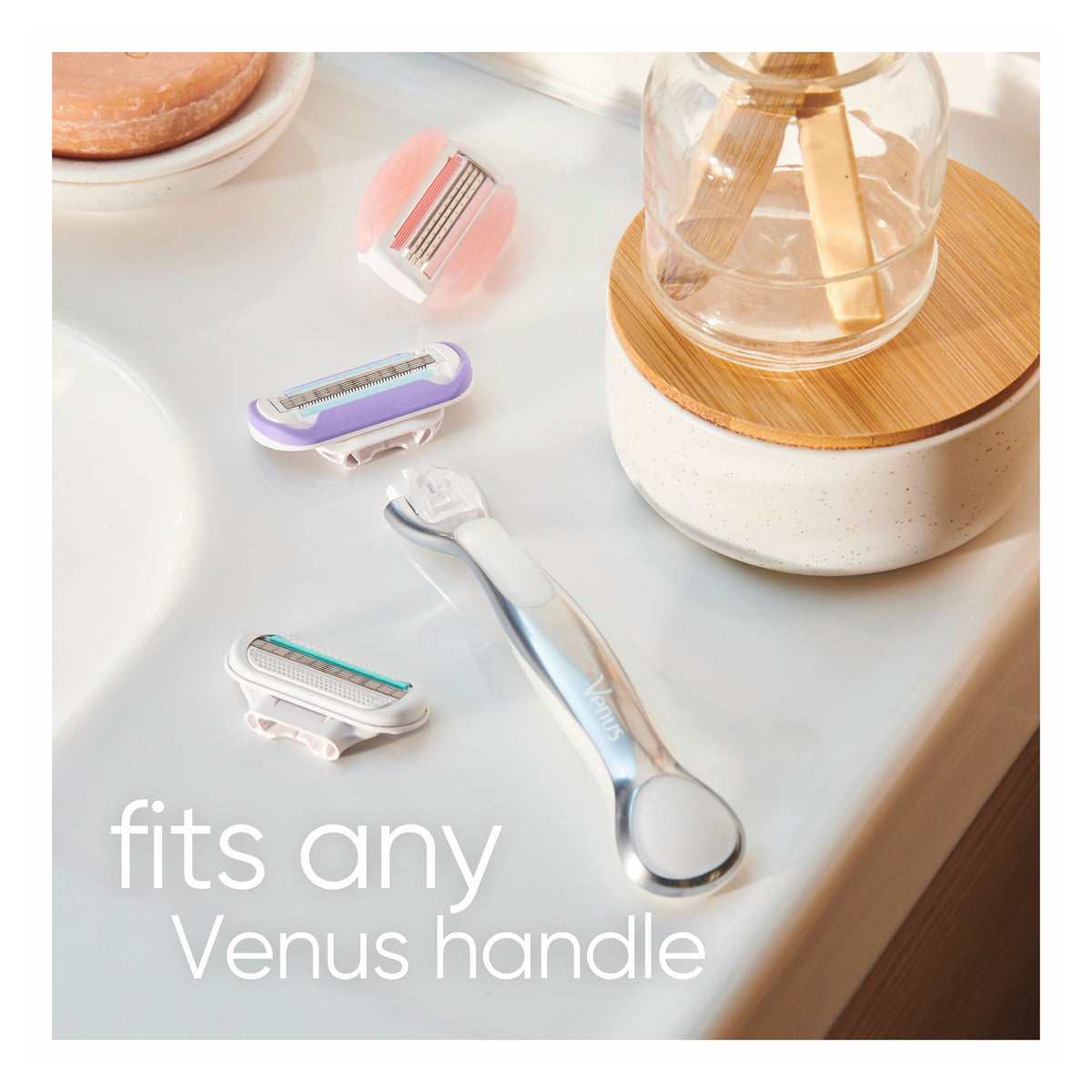 GILLETTE Venus D/Smth Swirl Cart 4s