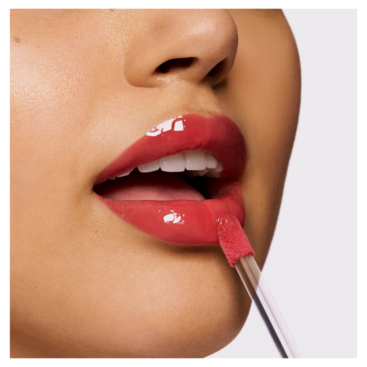Revlon Super Lustrous Glimmer Lip Oil Just Toasty