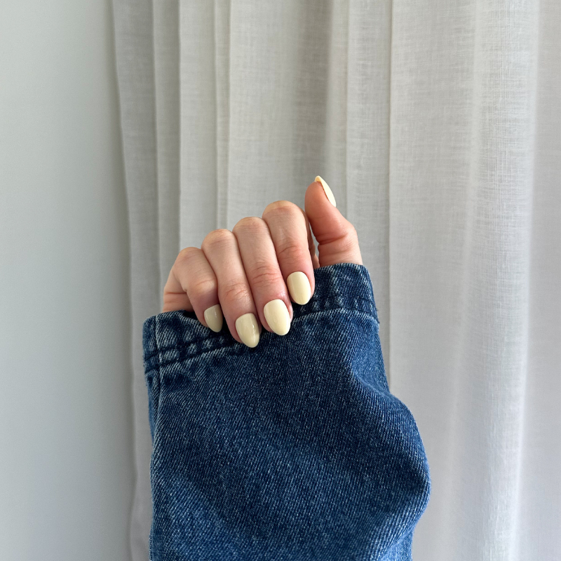 Pressing Nails Butter Yellow Extra Short