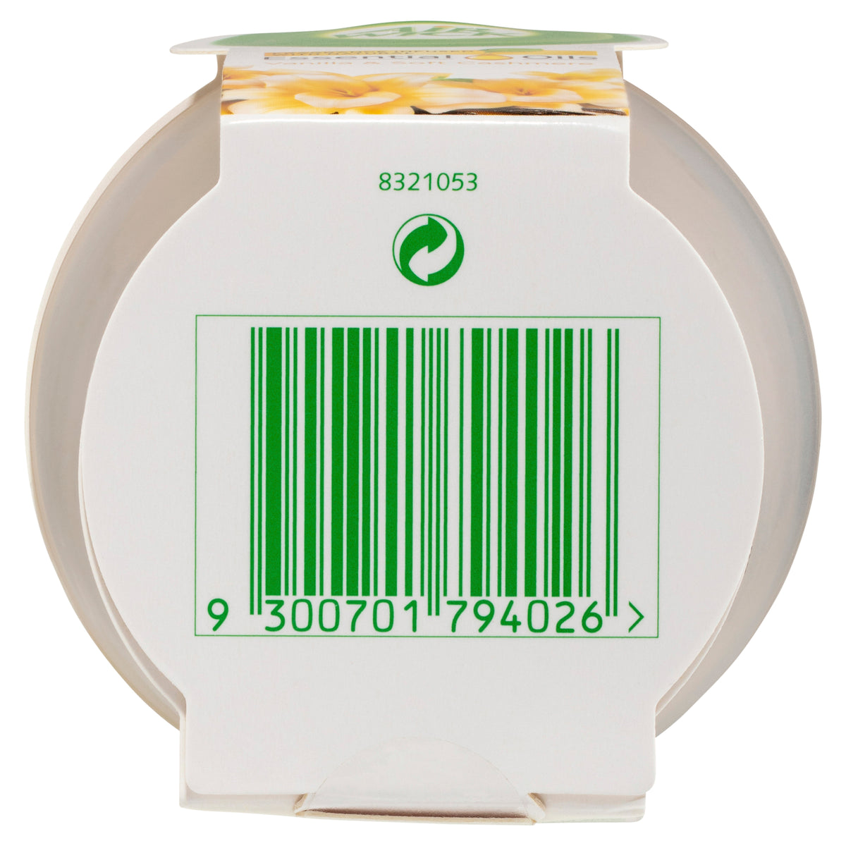 AIRWICK Essential Oil Candle Vanilla 105g