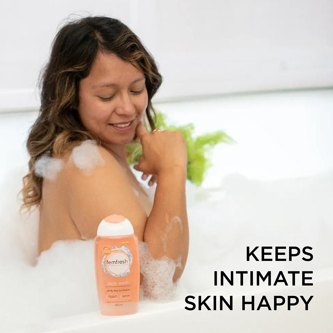 Femfresh Daily Intimate Wash with Aloe Vera and Calendula Extract 250 mL
