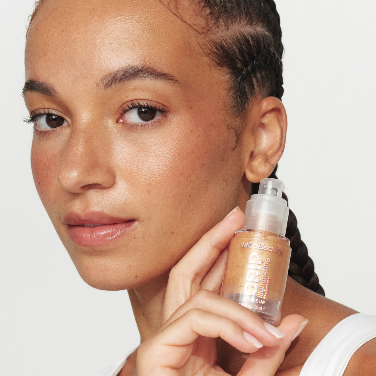 MCo MCW761 Illum. Makeup Grip Primer