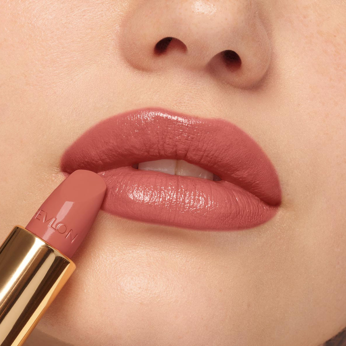 Revlon Super Lustrous Ultimate Lipstick 002 Sunkissed
