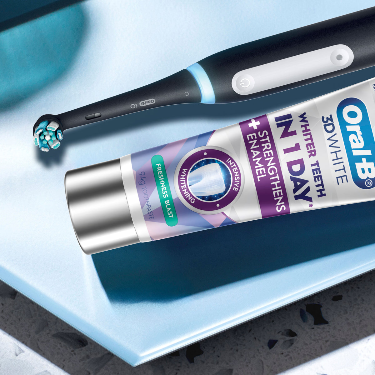 ORAL B 3D Int Wht Frsh Blast T/P 95g