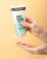 Neutrogena Deep Clean Invigorating Scrub 150g