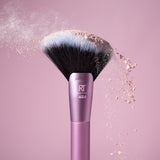 Real Techniques Cheek - Extra Big Finishing brush #10031100