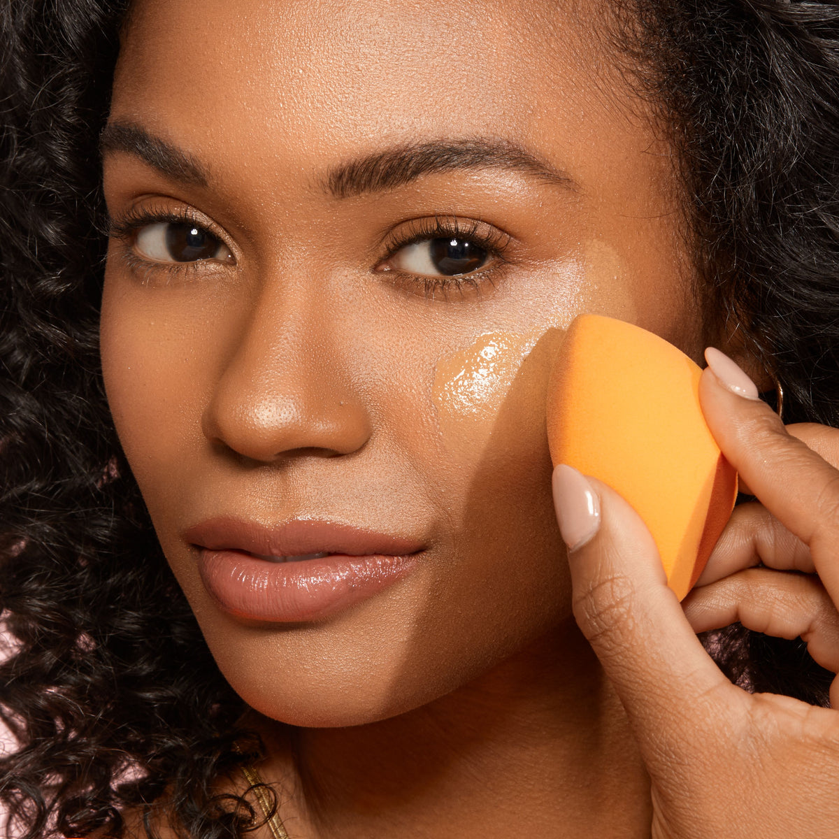 Real Techniques Sponge - Miracle Complexion Sponge #1566