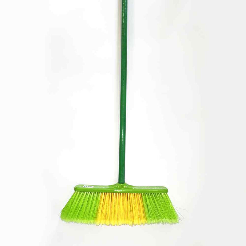 HB&Co Broom with Wooden Handle