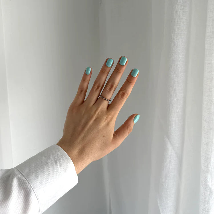 Pressing Nails Extra Short Tiffany Blue