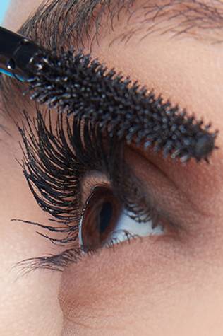 Maybelline Lash Sensational Sky High Mascara Washable Blackest Black