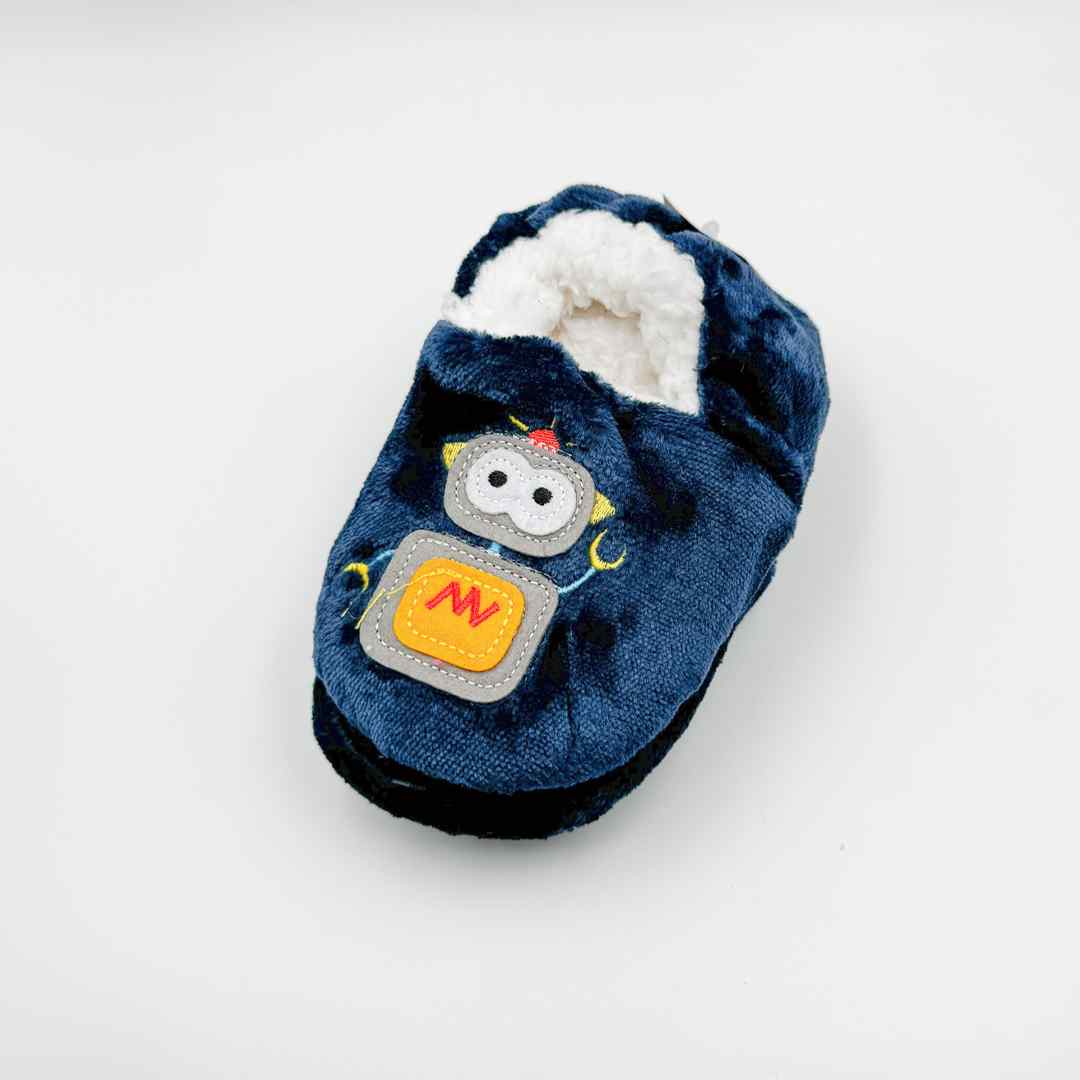 Fuzzy by HB&Co Child Slippers Size M Assorted 1pr