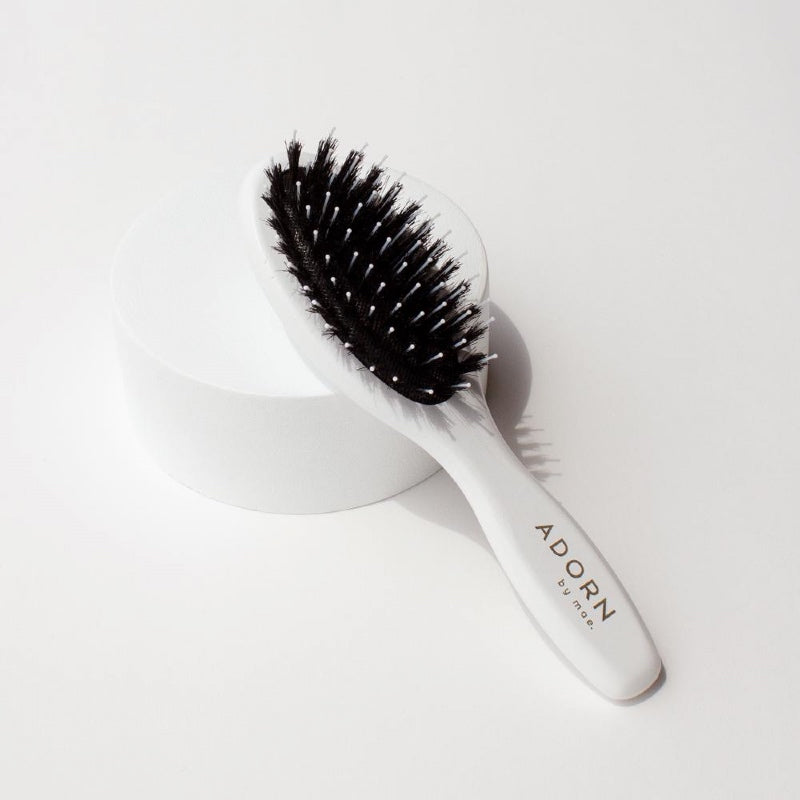 Mae. Brush Natural Bristle Oval Pad Small